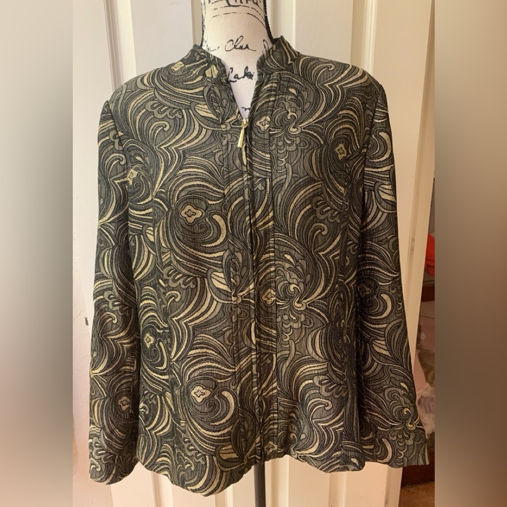 Allison Daley Black and Gold Paisley Patterned Zip Front Blazer Jacket